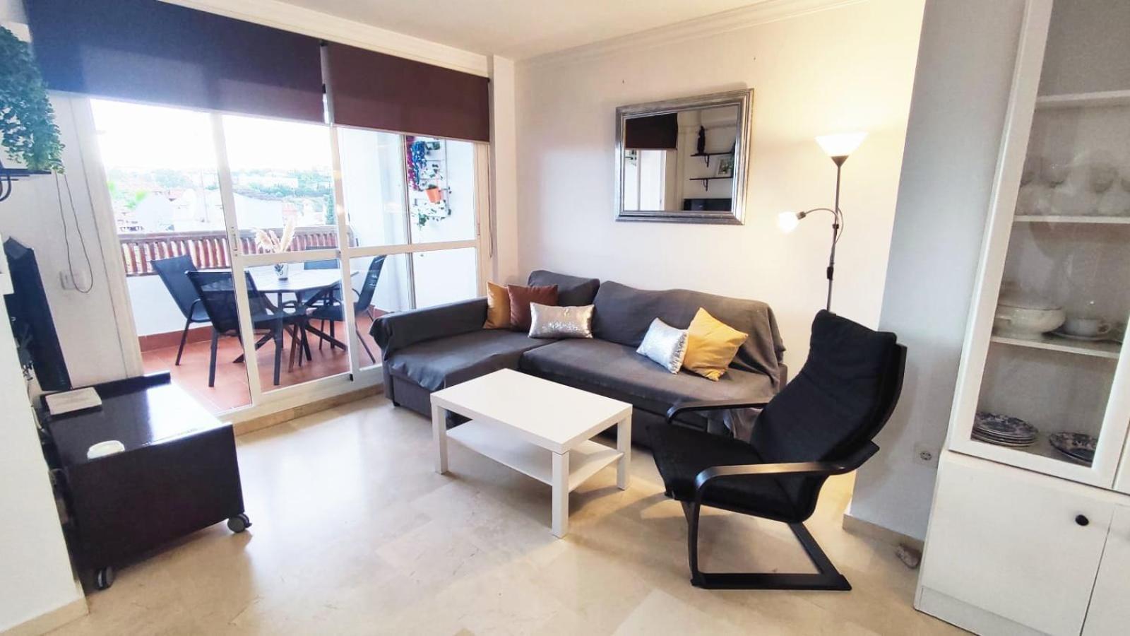 2Bdr Sunny Apartment With Pool And Private Parking In 베날마데나코스타 외부 사진